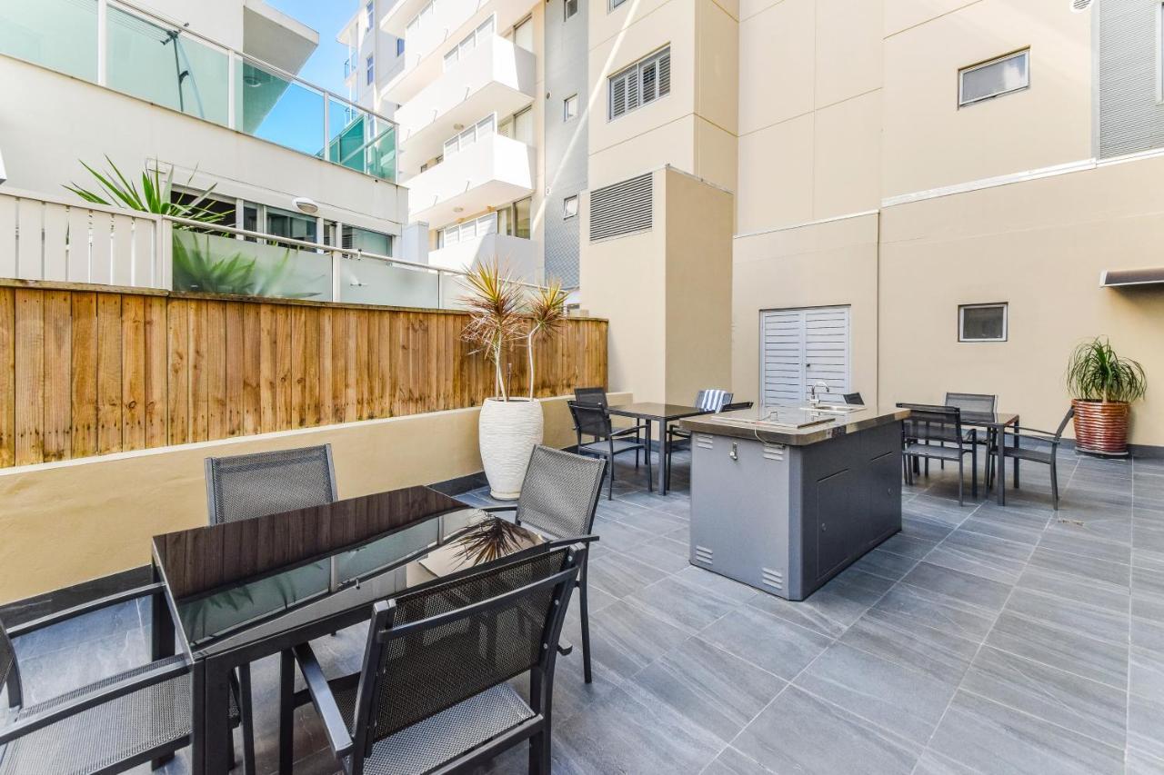 Redvue Holiday Apartments Redcliffe Εξωτερικό φωτογραφία